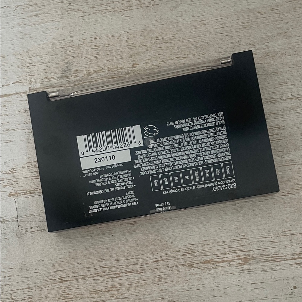 COVERGIRL TruNaked Smoky Eyeshadow Palette - Bold Shades - Picture 4 of 4